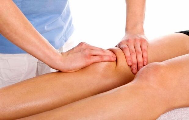 Massaging the knee joint will help reduce the symptoms of diabetes